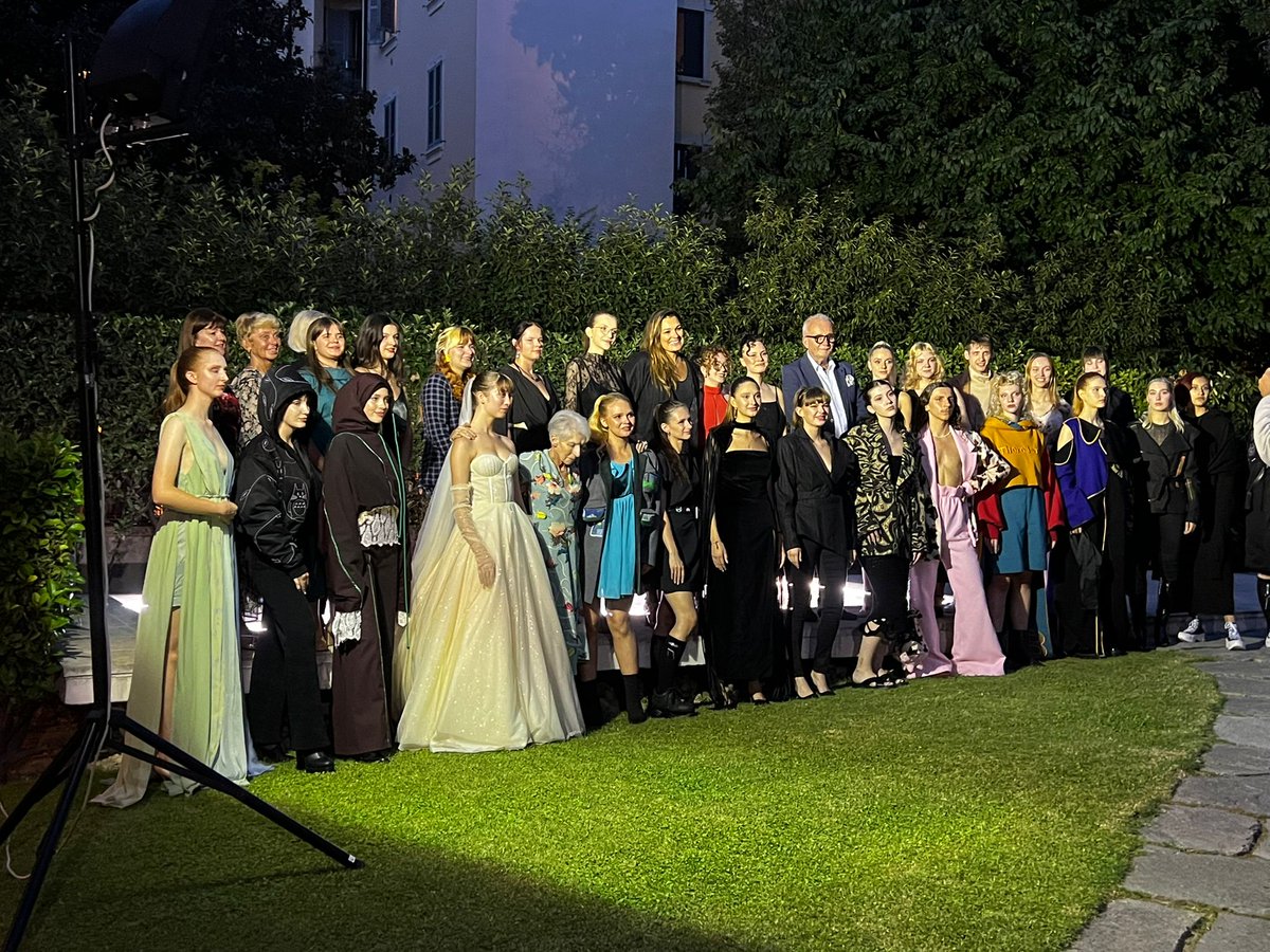 BCGMilan's tweet photo. Yesterday Consul General, MJH Jabed, attended a fashion show organized by the Consulate General of Czech Republic in Milan https://t.co/dzlf7XEkSC
