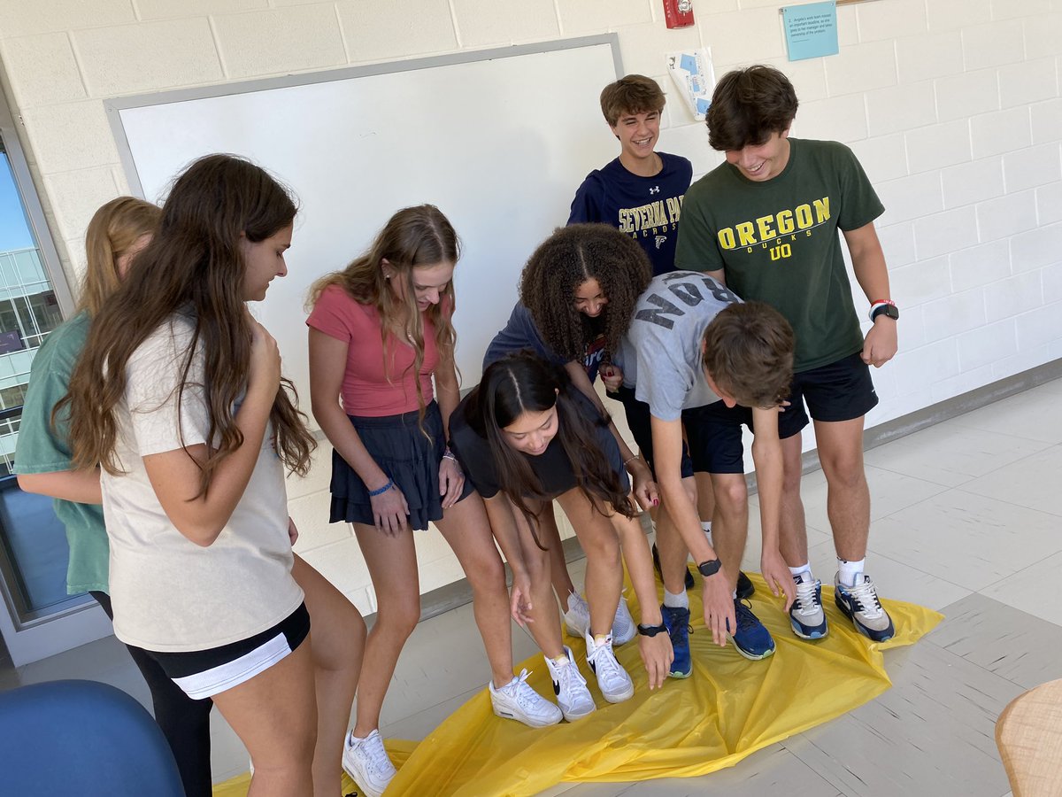 SPHSisBILSig's tweet photo. Leadership 1 students construct viable arguments, offer solutions and  consider different plans in a ‘Flip the Boat’ activity! #3MathPractice listening and Teamwork prove valuable! https://t.co/KM0p3BeefN