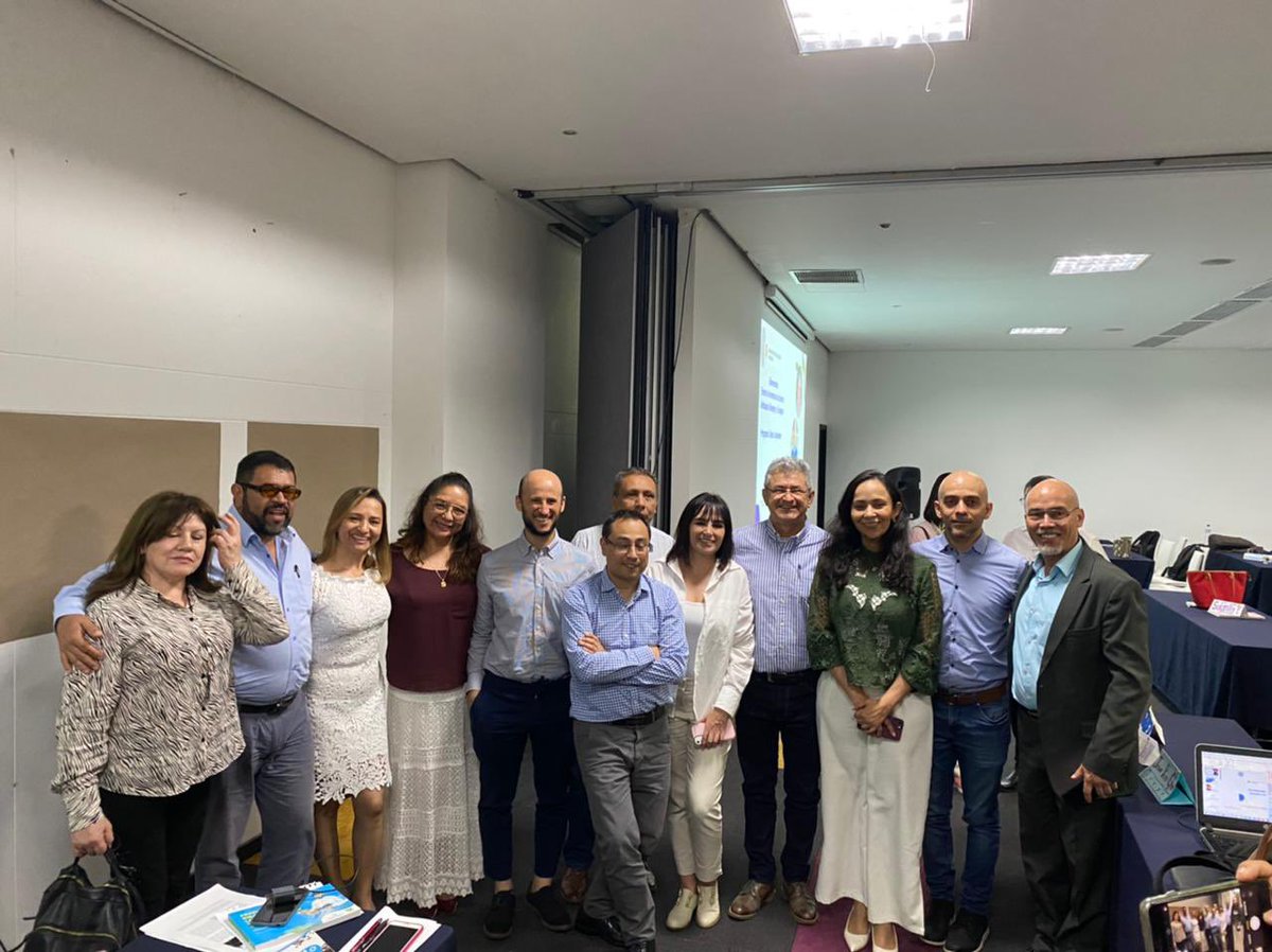 OlgaSevillaR's tweet photo. Excelente balance de la formación de tutores Antioquia, Rionegro y Envigado. Un encuentro para compartir conocimientos y fortalecer nuestra misión en @PTA_Colombia @RinconferE @agaviriau @Daz4Grace @DaniloEusse @juandcardL https://t.co/K7ymr5q9PZ