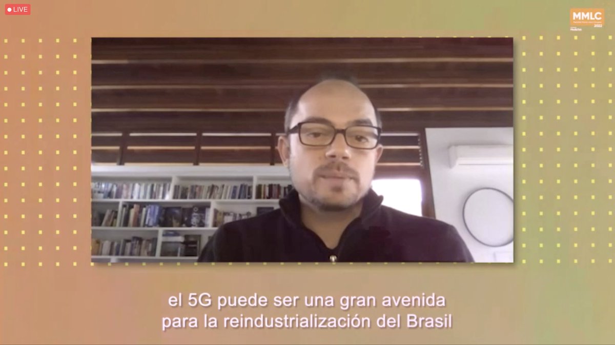 pipeliz_tech's tweet photo. @TECH_cetera @DGTalPodcast @AgenciaSmartPR @mottafabian @mmlc2022 @MediaTek El #5G puede ayudar a la #reindustrializacion https://t.co/od037KU0ym
