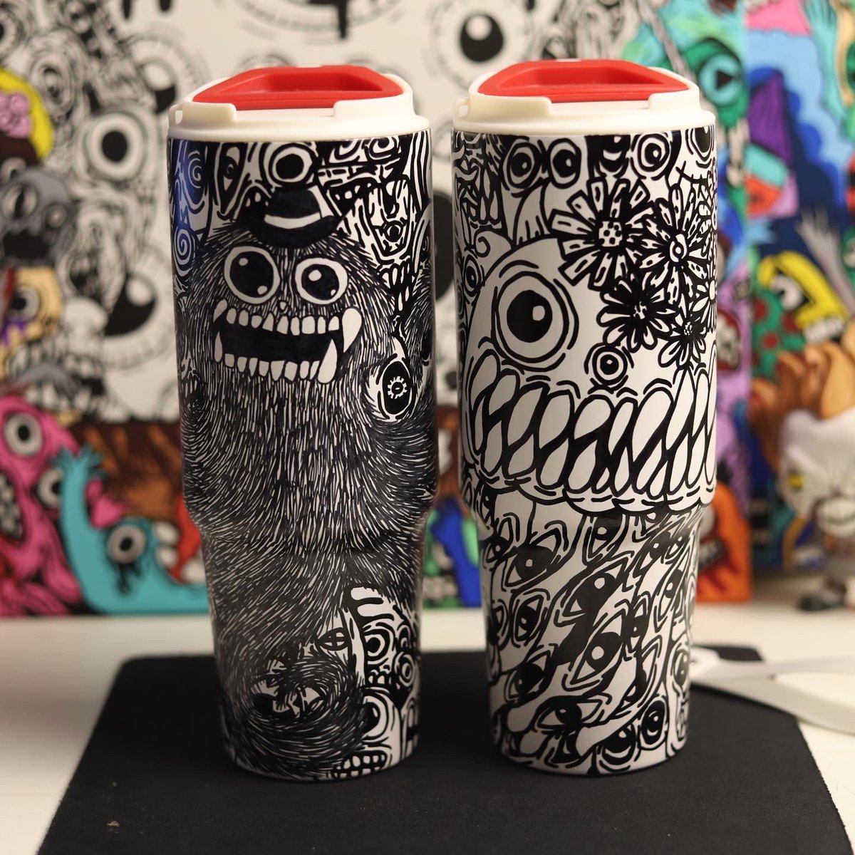 Doodle art on tumbler
#AT0027 #AT0028

Thank you for your support 🙏🏻

#arttyrockgallery #arttyrock #doodleart #monster