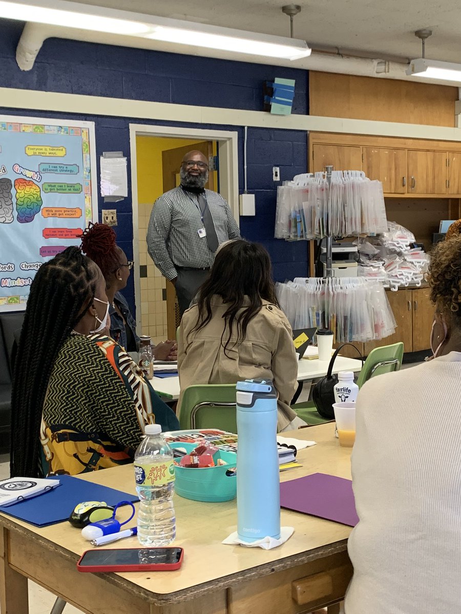 Thanks principal <a href="/baba_olumiji/">Baba Olumiji</a> for having us at JSE today! Loved seeing your K teacher use student leadership during her Heggerty&amp;FUNdations lessons! #cln3theplacetobe