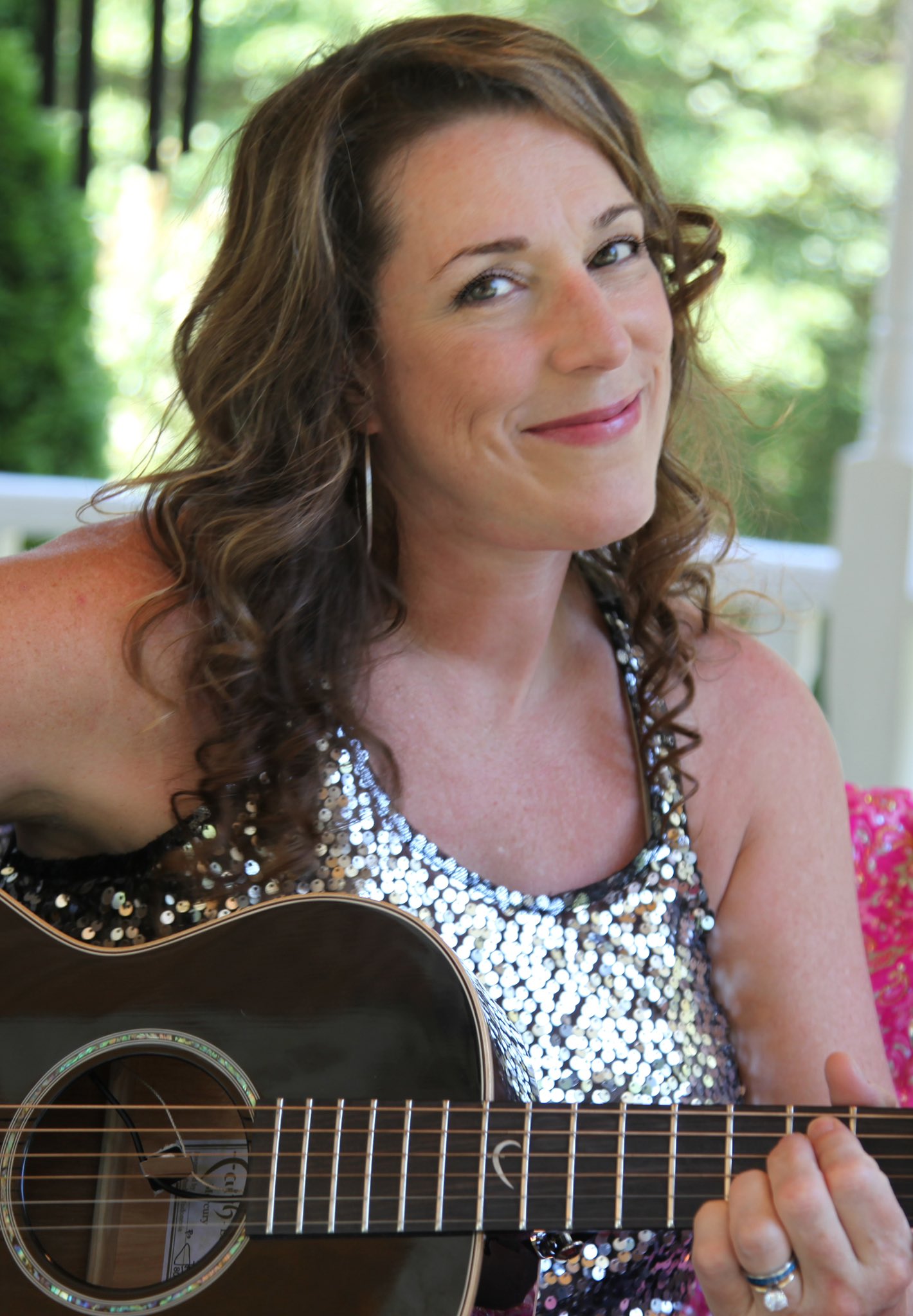 Happy Birthday to Beth Nielsen Chapman . 