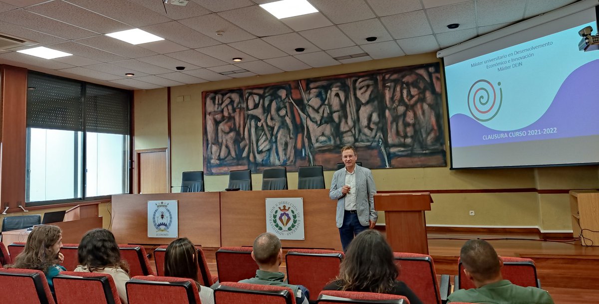 Mestrado en Desenvolvemento Económico e Innovación tweet media