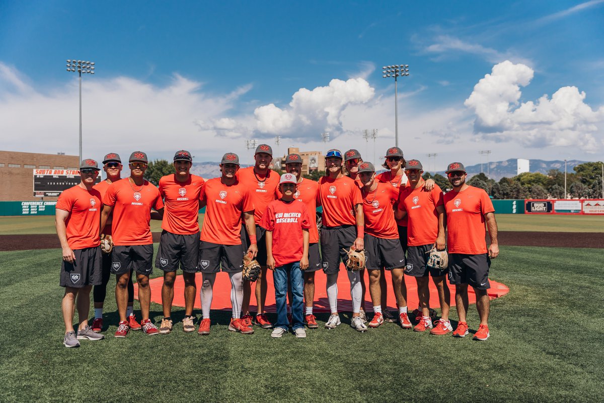 We had the opportunity to host Hiram from UNM Children's Hospital. Thanks for spending the day with us, Hiram.
#GoLobos x #LIFEtimeImpact