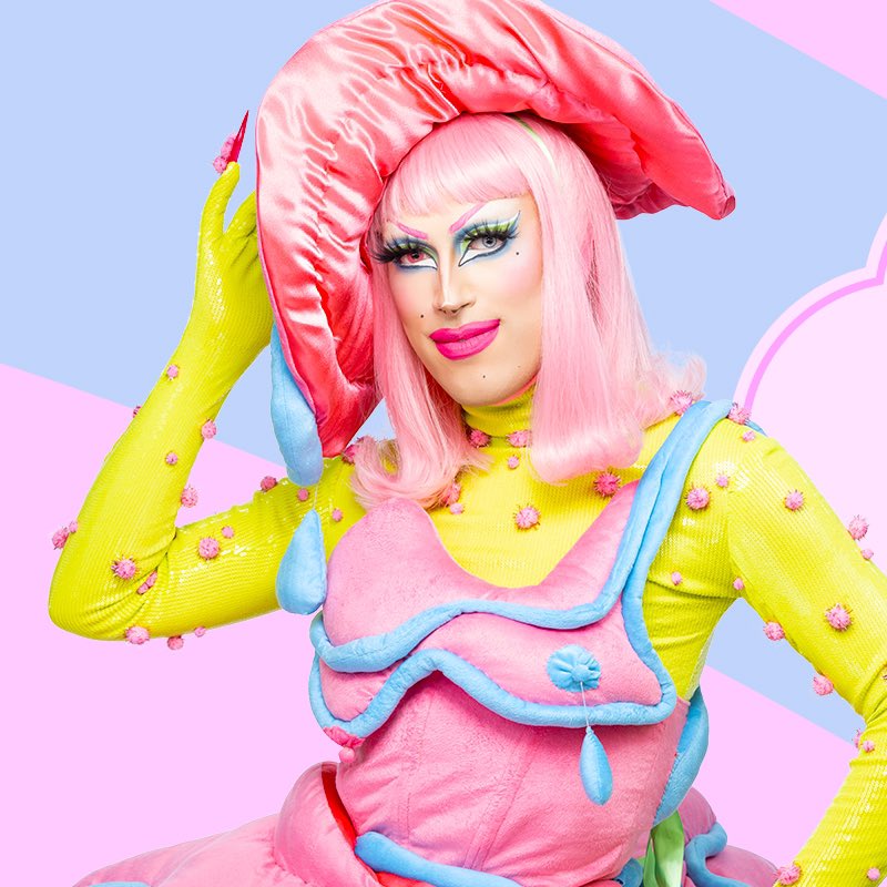 pythiathinker's tweet photo. One year ago today @queenpythia made herstory as being the first Grecian queen to announced in Canada’s Drag Race - and also the first Grecian queen in ANY version of Drag Race. 🇬🇷🤍💙 https://t.co/KLA4NFZIOK