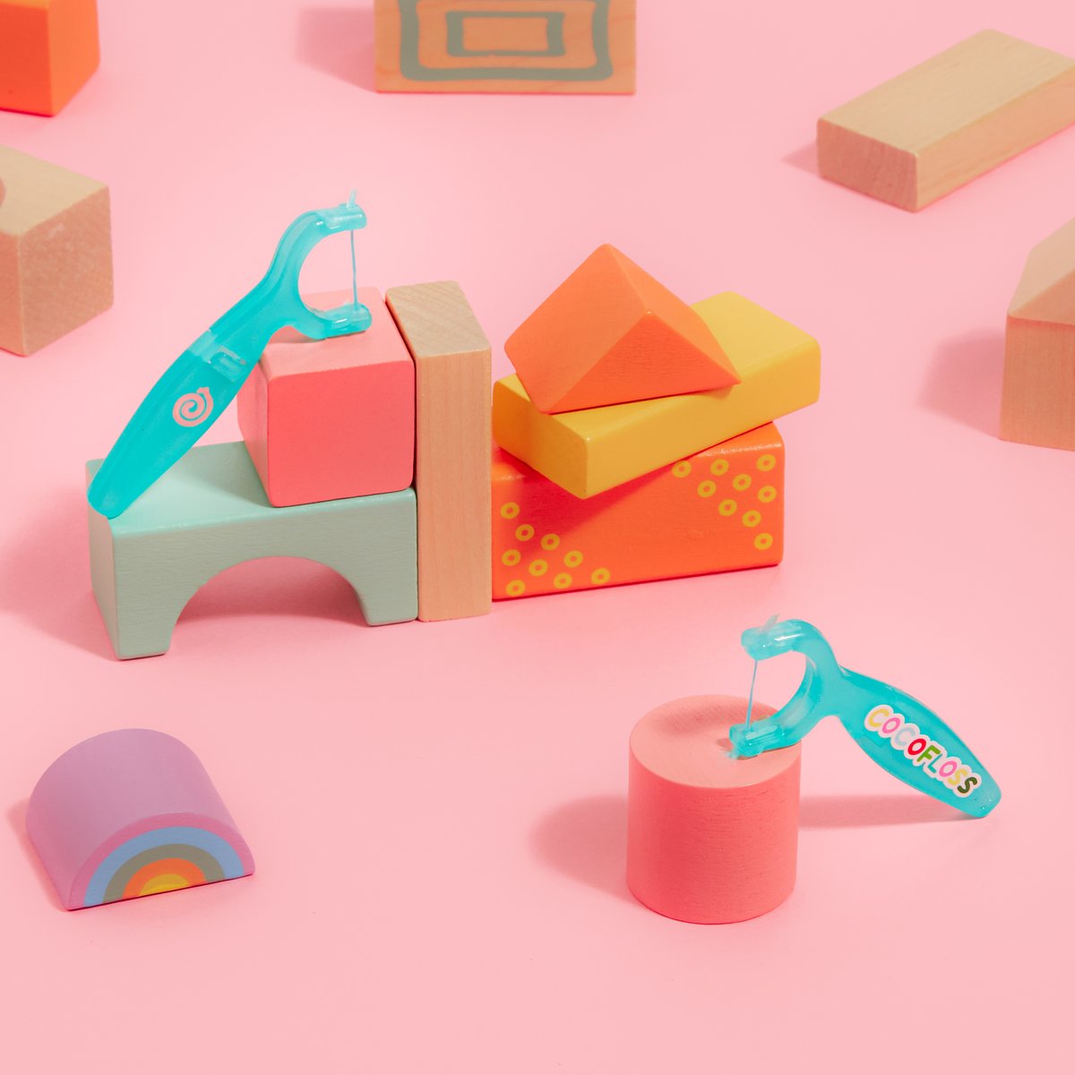 meetcocolab's tweet photo. 🤸♂️ NEW FOR KIDS! 🤸♂️
So long, floss fights! Our Kids Refillable Cocoflosser is easy for parents, fun for kids, and 100% reusable. Smiles all round.
P.S. Made for adults to use on kids’ teeth.
.
.
.
.
#flosspicks #flossers #toothpicks #kidsdentist #dds #babyteeth https://t.co/ExN49oPcep