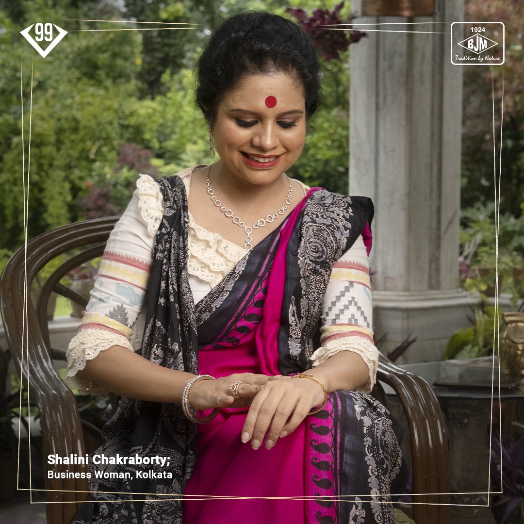 BengalJewellery's tweet photo. Our Diamonds are set to dazzle just like you!
#celebratingthejewelinyou
.
.
.
#bengaljewelleryllp #bengaljewellery #customisedjewellery #diamondcollection #necklace #brilliance #exquisite #excellencealways https://t.co/KQIcvQ0MCb