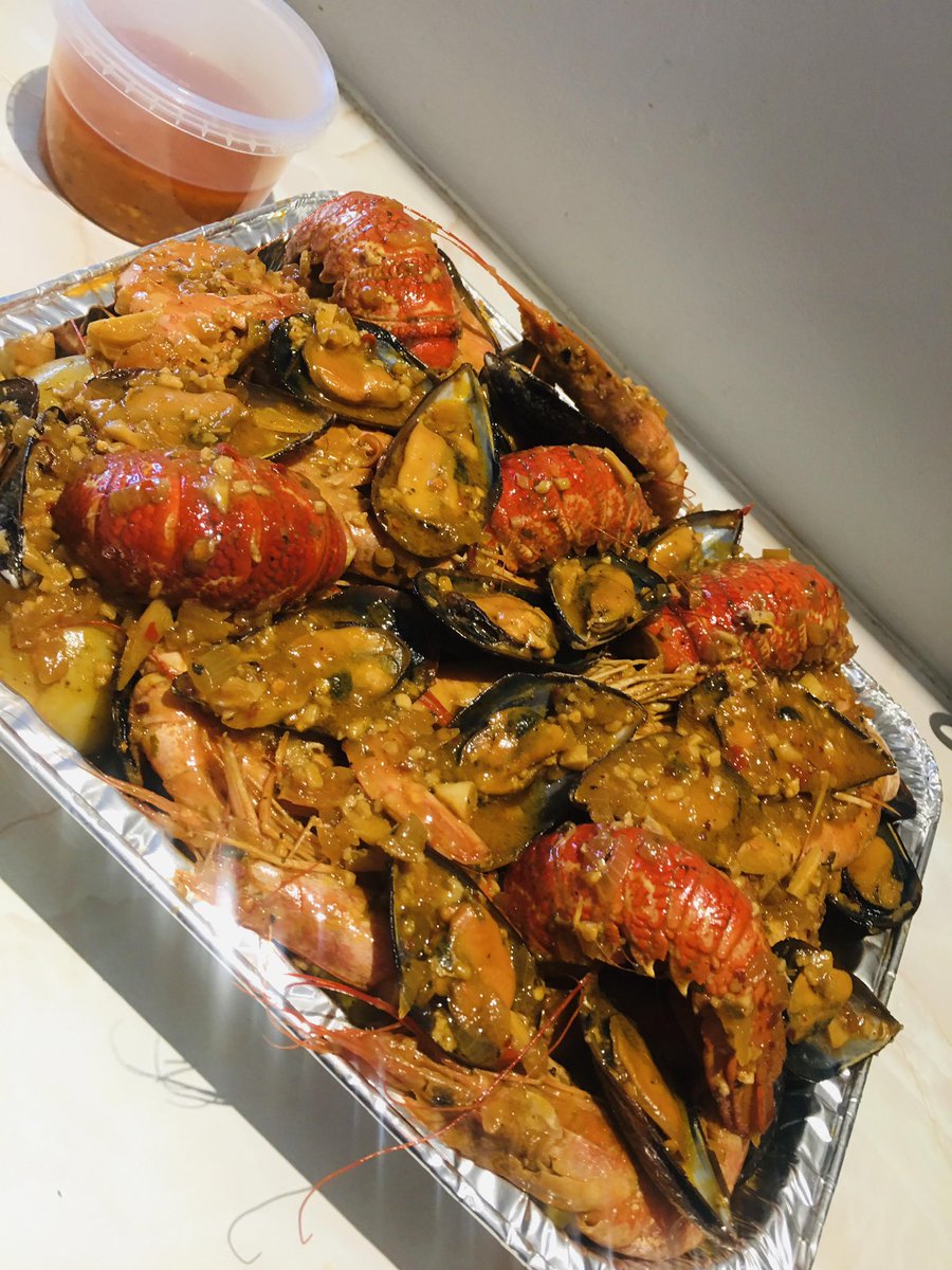 For this coming weekend, we are only taking orders for Sunday. 
Kindly place your orders by Friday at 16h00. Thank you!