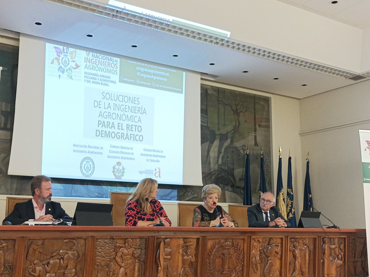 jlopezcol's tweet photo. Hoy se presenta el Congreso Nacional de Ingenieros Agrónomos que organiza @ANIAagronomos @Eng_Agronoms y @CGCOIA en Lérida del 26 al 29 de septiembre.
¿El tema? Soluciones de la Ingeniería Agronómica para el Reto Demográfico. 
Un debate necesario, apropiado y urgente 💪 https://t.co/ue5keICmjx