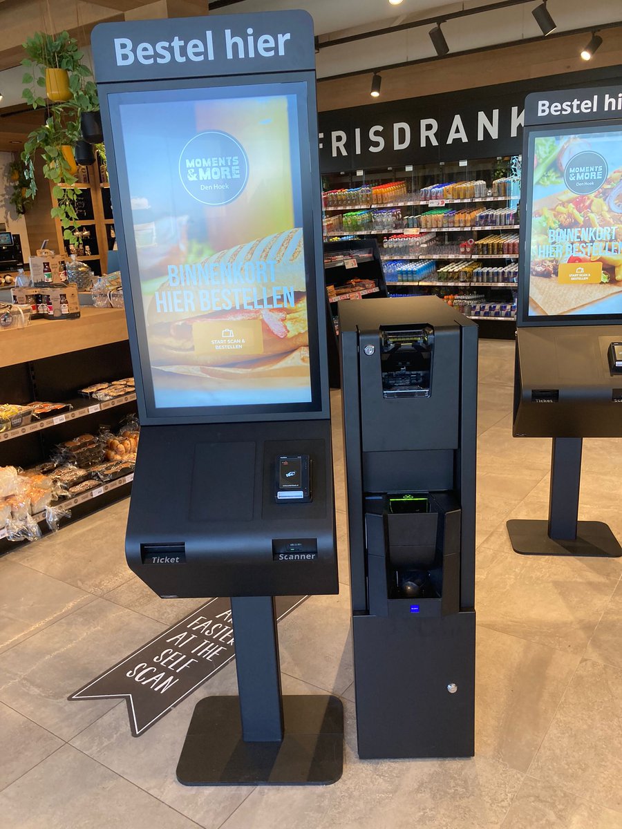 CikamAlmere's tweet photo. Het magazine Move On van Belangenvereniging Tankstations (BETA) schrijft een leuk artikel over het gebruik van contant geld bij tankstations. 
#cash #betalen #tankstations #retail #horeca #kassa

https://t.co/kIjoFDItqU https://t.co/fkIhhXPUGR