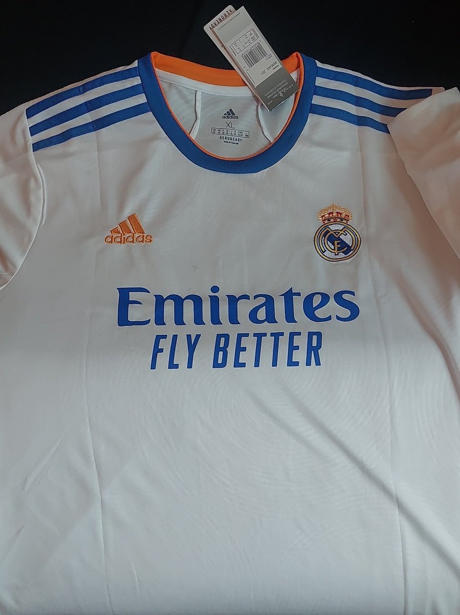crisskayji's tweet photo. @FJ_Lille m'ont holà mes 1ers maillots! Thanks! https://t.co/ms81bFEkdM