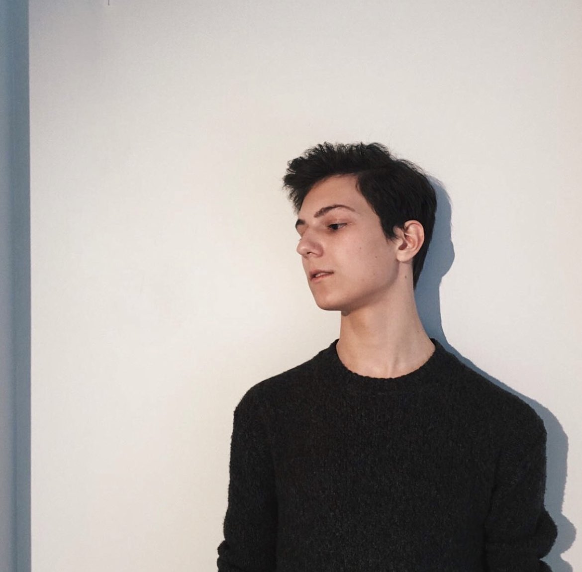 soexcitingname's tweet photo. я пять лет назад / я сейчас 🦇 https://t.co/I5xsEfNH8F