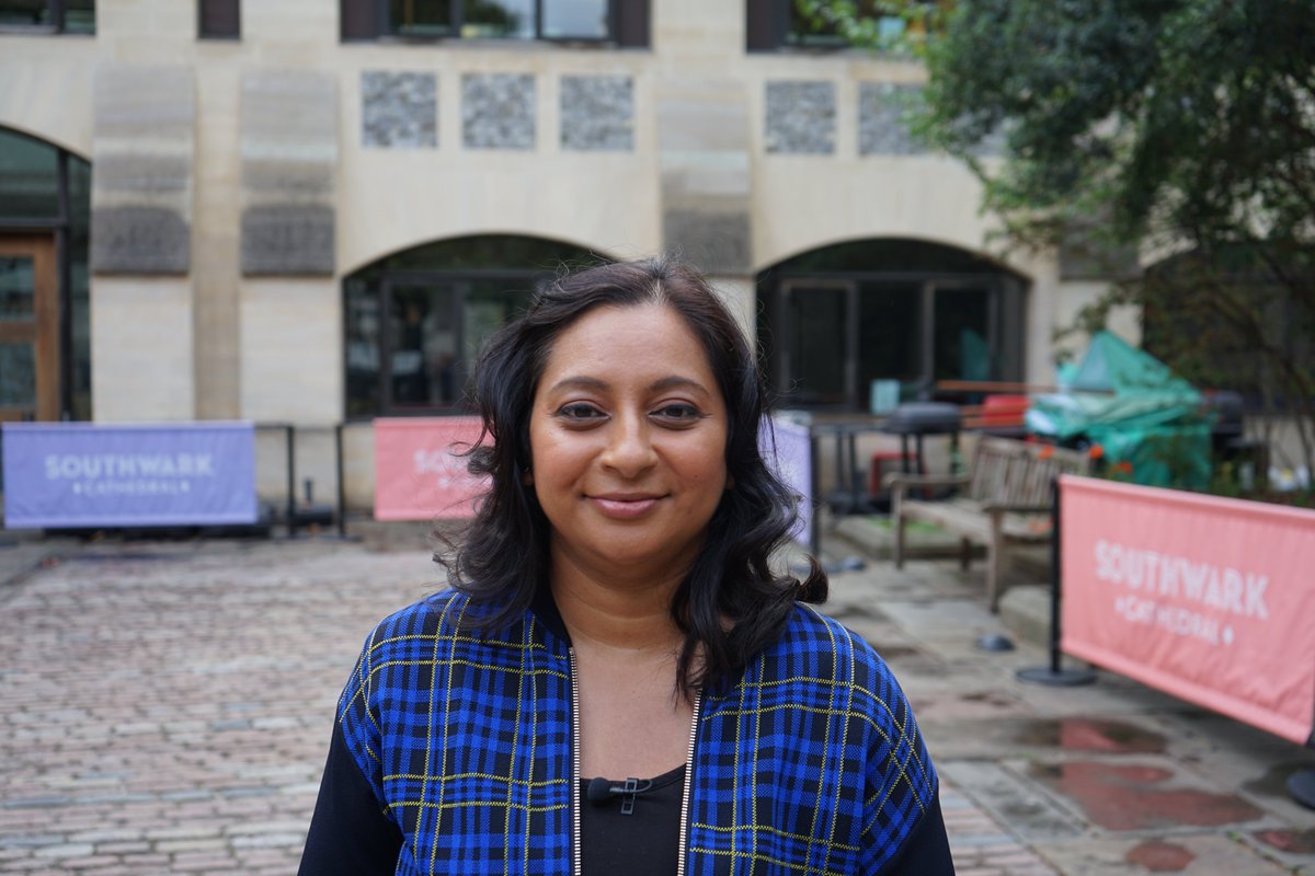 dfttc5's tweet photo. Join Dan, Raksha and Michaela later this evening in Southwark Cathedral for the final episode of the series as we uncover incredible mudlarking finds⛪️#DFTTC5 #mudlarking #mudlarkers #London @mrdanwalker @Raksha_Digs @michaelastracha @channel5_tv https://t.co/xCoNj8zArt