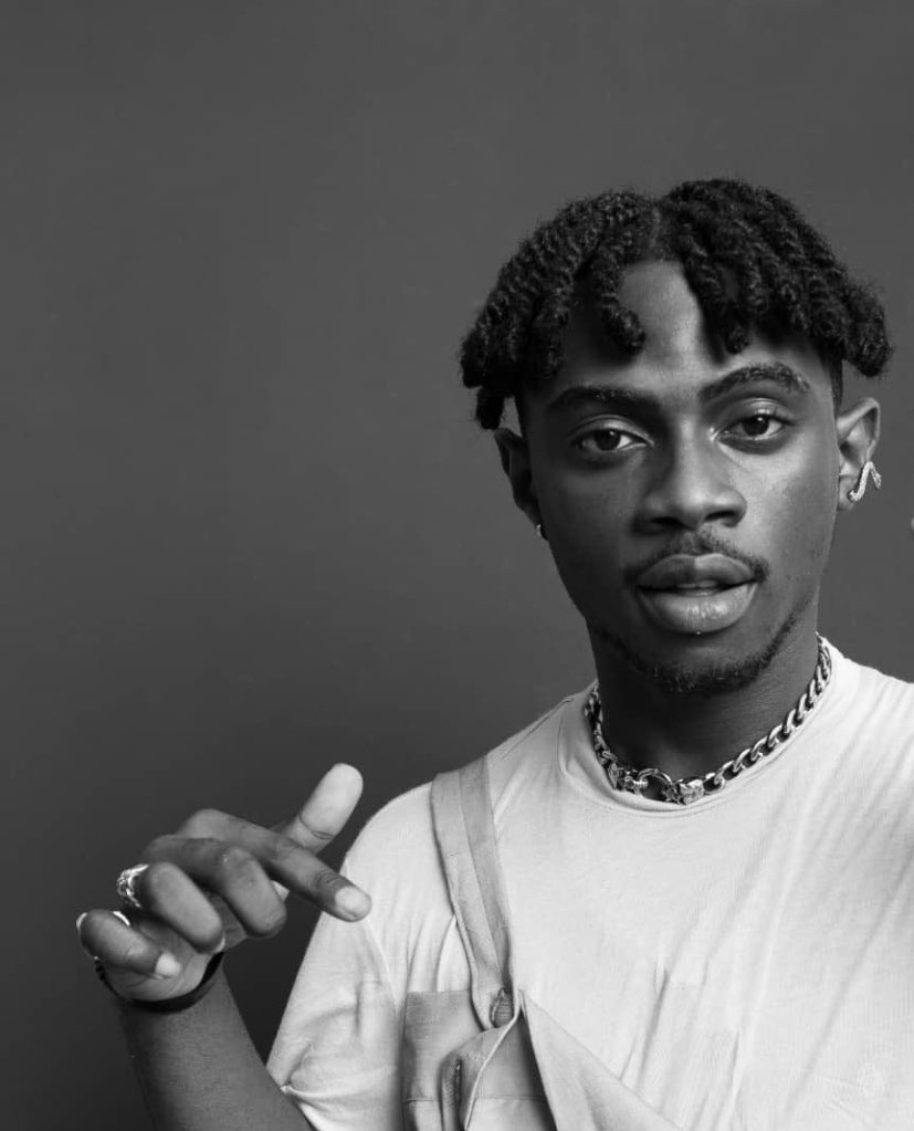 realharderonke's tweet image. VIBRYANNTS, 

Let me see how energetic and powerful we are. Remember to use the TAG, COMMENTS and QUOTES with BRYANN’s pictures.

100 RETWEETS✅

50 COMMENTS ✅

100 LIKES ✅  with the tag 

Let&apos;s go📌📌📌📌

STREETS FOR BRYANN
 #NoBryannNoShow 
#Bryann𓃵 #BBNaija