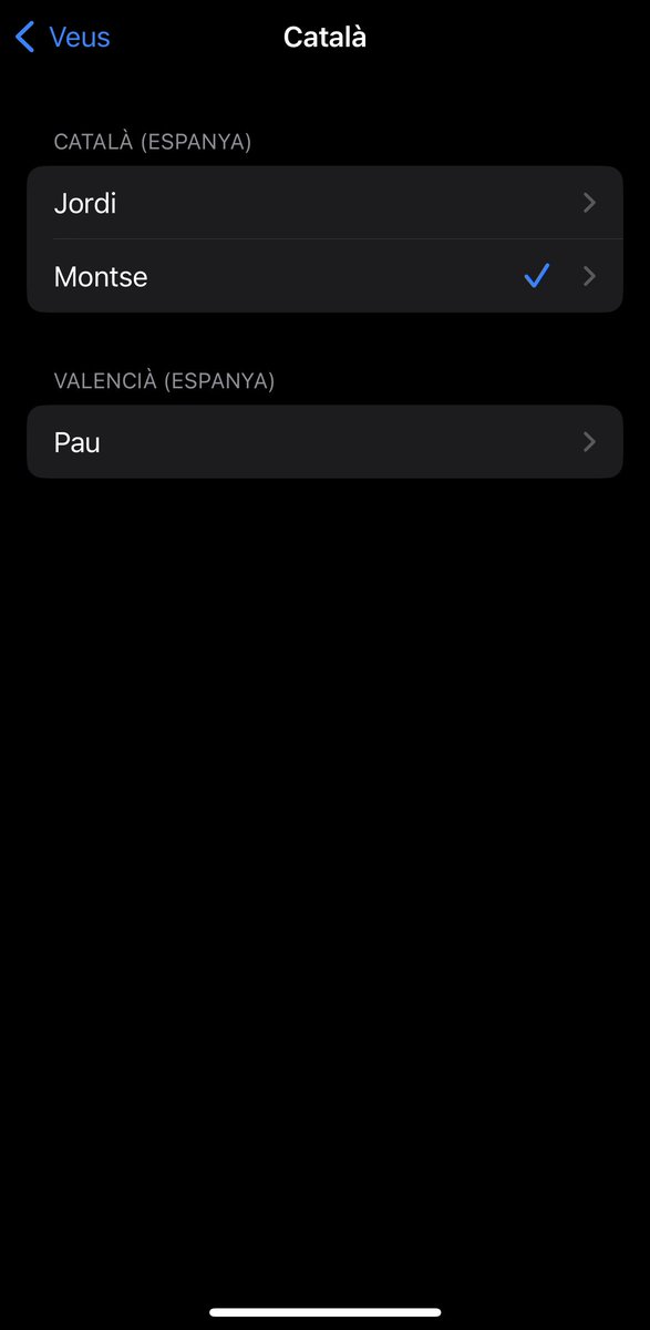 CarlesTT's tweet image. En iOS16 pots triar veus en castellà d’Argentina, Colòmbia, Espanya, Mèxic i Xile. Però el que molesta és que pugues triar entre una veu en valencià i una en català oriental central. #iOS16update #iOS16envalencià