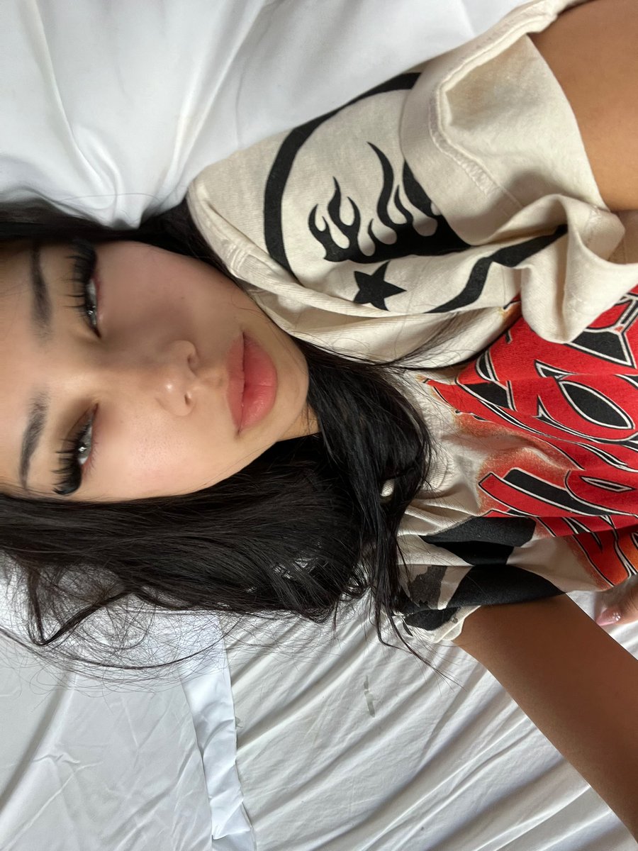 natashaaalana's tweet photo. Don't even have sex. https://t.co/gr2Dg0LJ16