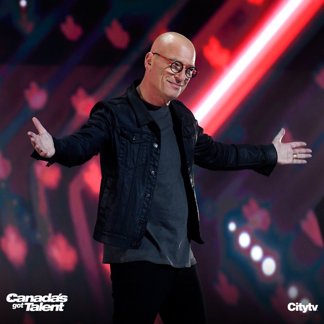 CanGotTalent's tweet photo. BIG #CGT NEWS🚨 Our all-star judges and host will be BACK for Season ✌️

Join @howiemandel, @Lilly, @trishstratuscom, @KardinalO and host @lindsayell at the LIVE show tapings THIS OCTOBER in #NiagaraFalls at @FallsviewCasino. Get FREE TICKETS NOW at https://t.co/LvYy8lEUix https://t.co/r5I4gOkLZO