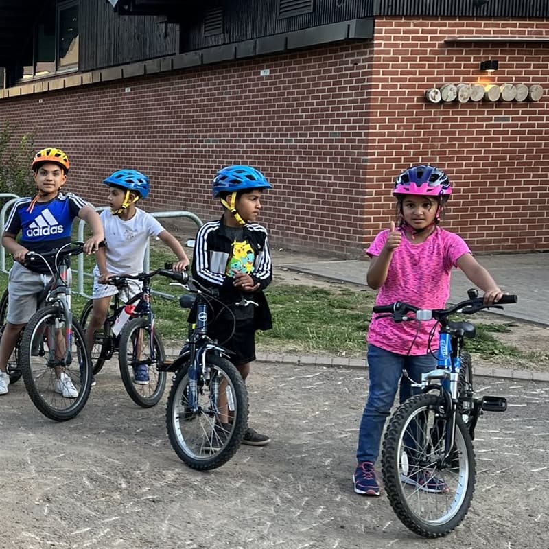 PuffaJones's tweet photo. Every child should own a bike ....

#Freebikes4kids 

#freebikes4kids #community #cycling #bmx #mtb #charity
#giving #KindnessMatters 
#MentalHealthMatters 
#newport #recycle
#free https://t.co/75KfjliMdu