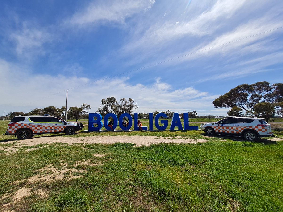 KassDavis's tweet photo. Another big day but such a great wealth of knowledge learned. 
Back at base in Deniliquin for the night before another day in this beautiful land. 
#Lachlan #Floodplan https://t.co/iGneHmjGcx