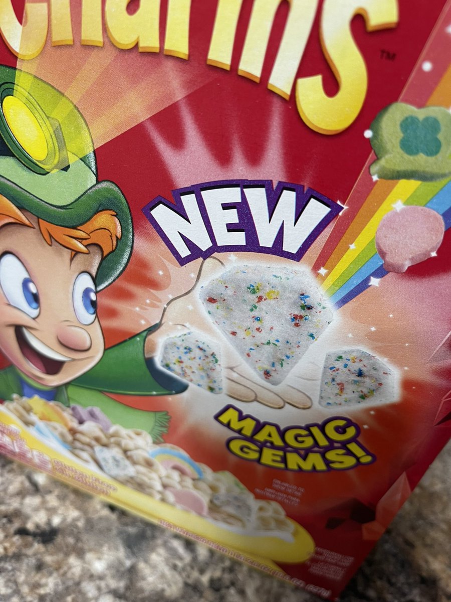 DanielOerther's tweet photo. Question: what’s exciting in your life? Me: BOOM. Mic drop. Just tried the new marshmallow #MagicGems in @LuckyCharms. Living a #CharmedLife w/@sarahoerther https://t.co/fsHigyOCC4
