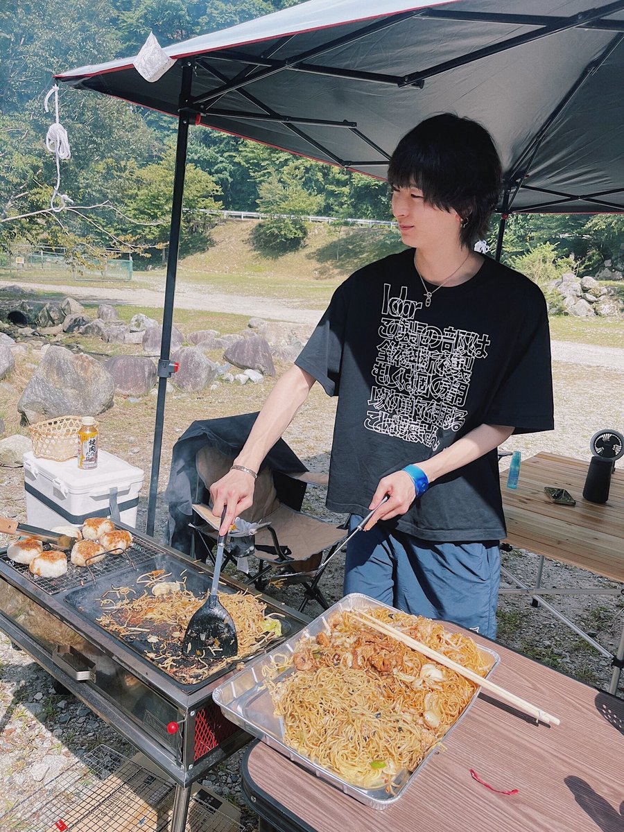 ypooler22's tweet photo. 焼きそば作るの得意になった夏 https://t.co/cIOXNJ2QRU