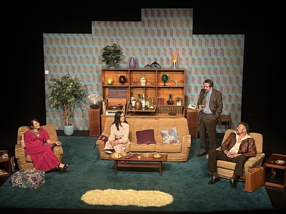 What a performance of #AbigailsParty (the first of <a href="/HGtheatre/">Harrogate Theatre</a>'s rep season) last night! Lots of #laughoutloud moments but no punches pulled. Congrats to all the team. It's on until Saturday - catch it while you can. ahttps://bit.ly/3qEMt3Q  #Harrogate
