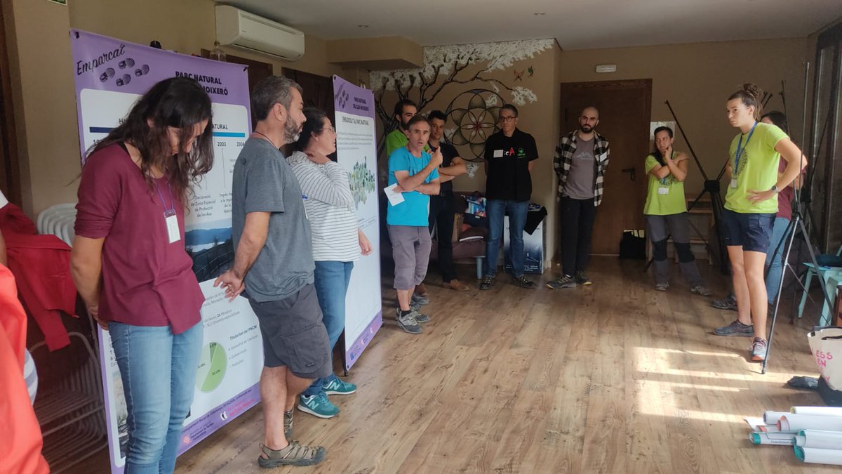 transicioeco's tweet photo. Les entitats catalanes de la Xarxa Educació Pirineus Vius es troben avui i demà a Saldes per compartir experiències i recursos, fer formacions i crear nous projectes en comú d'#EducacióAmbiental i divulgació per a la conservació del patrimoni pirinenc https://t.co/fHWcEhDCQR