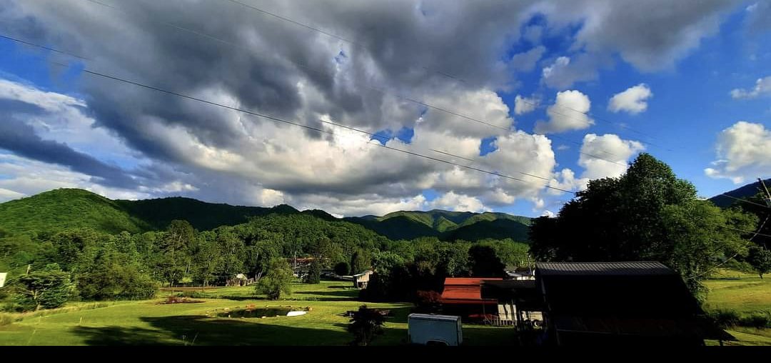Daisylove1322's tweet photo. @SiKImagery Happy hump day, y'all!
LOVE this one Jeremy, but that's nothing new when it comes to your stuff..❤️ Def checking out the new video soon!
I've got #landscape &amp; #mountains shots for daysss, but these are a few of my favs. https://t.co/MpzeFwUbwp