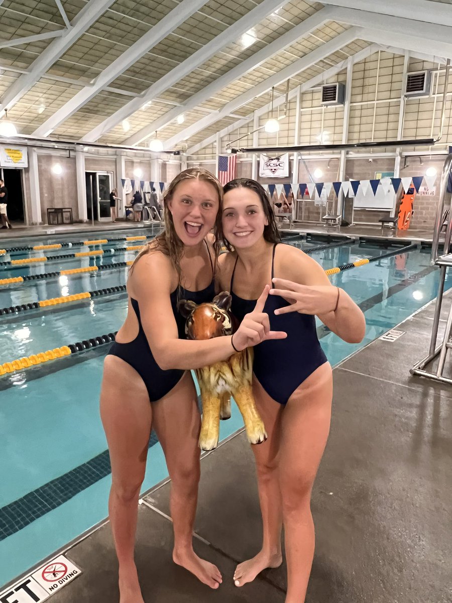 BeckhamSwim's tweet photo. Beckham girls swimming defeat Wando girls last night. 164 - 116 #GoBengals https://t.co/rCDwFObTIV