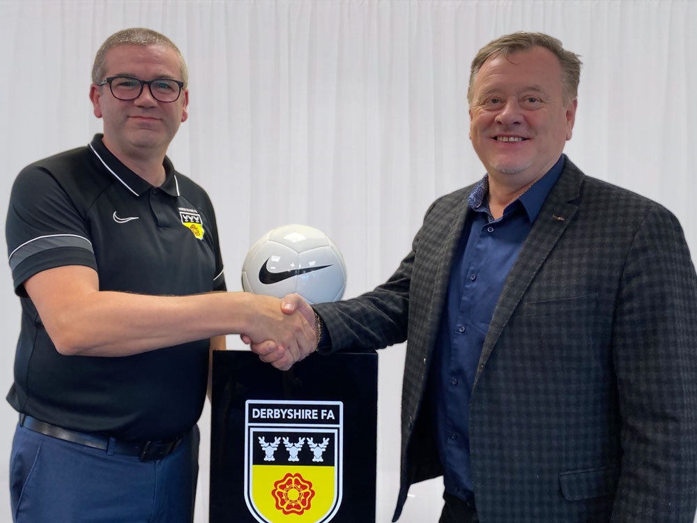 LoveBusinessBuz's tweet photo. Cawarden and Derbyshire FA announce County Cups sponsorship https://t.co/ELOi39xGZk https://t.co/su4FvyLAOj