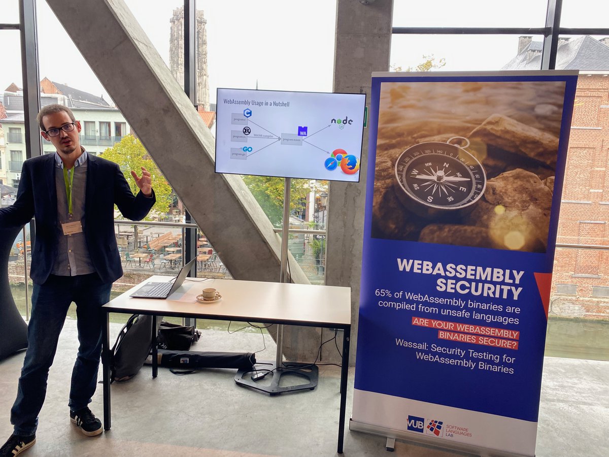 softlab_brussel's tweet photo. Happy to hear that the @VUBrussel @softlab_brussel contributions to the Cybersecurity Initiative Flanders industry day were greatly appreciated! Some action shots from the breakout session on security testing (@CoenDeRoover) and the tool demos (@ROpdebee, @luis_pup, @acieroid)! https://t.co/8TEzqAH9L2