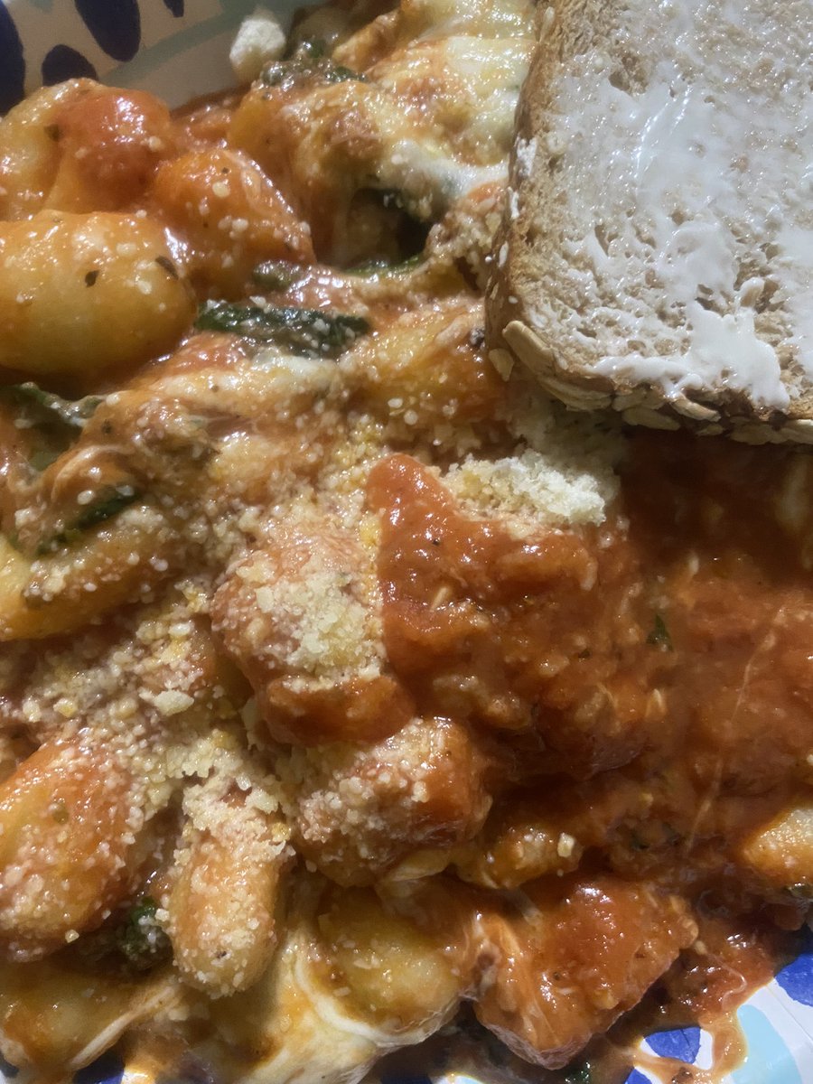 Two cheese pizza gnocchi <a href="/DinnerlyUS/">dinnerly</a> #mealkit #dinner #vegetarian