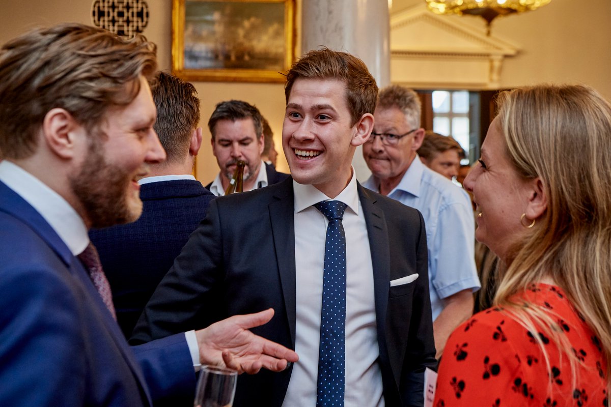dkmaritimedays's tweet photo. Come meet national and international stakeholders at the Official Danish Maritime Reception 2022 🥂

Read more about the event and how to sign up here:
https://t.co/Vjr46r6fbX

#danishmaritimedays #dmd2022
@DanishShipping @DanskeMaritime https://t.co/R18xvwYTZK
