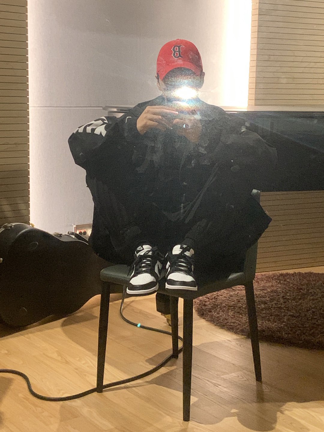 FcnUYo6aEAETl19?format=jpg&name=large