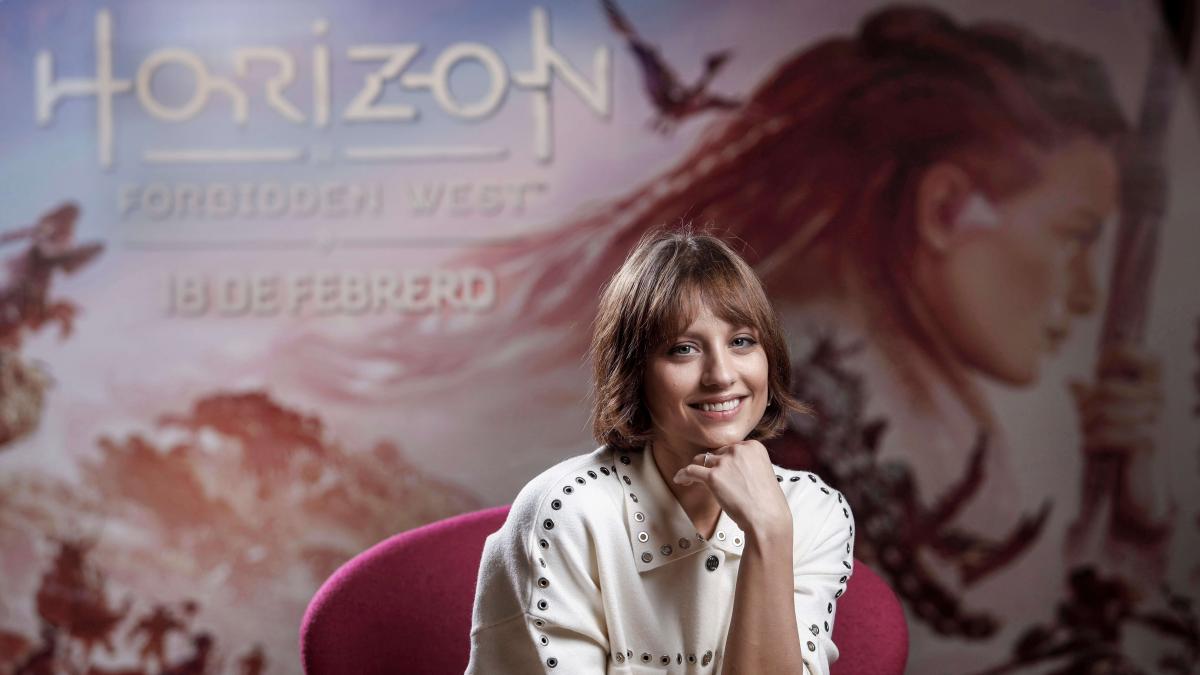 alexisdrake2000's tweet photo. Muchas felicidades #MichelleJWeb por tu cumpleaños, tú trayectoria y por ser la voz de nuestra querída #Aloy en #HorizonForbbidenWest y #HorizonZeroDawn . Mil gracias https://t.co/AUXUCSTFOJ