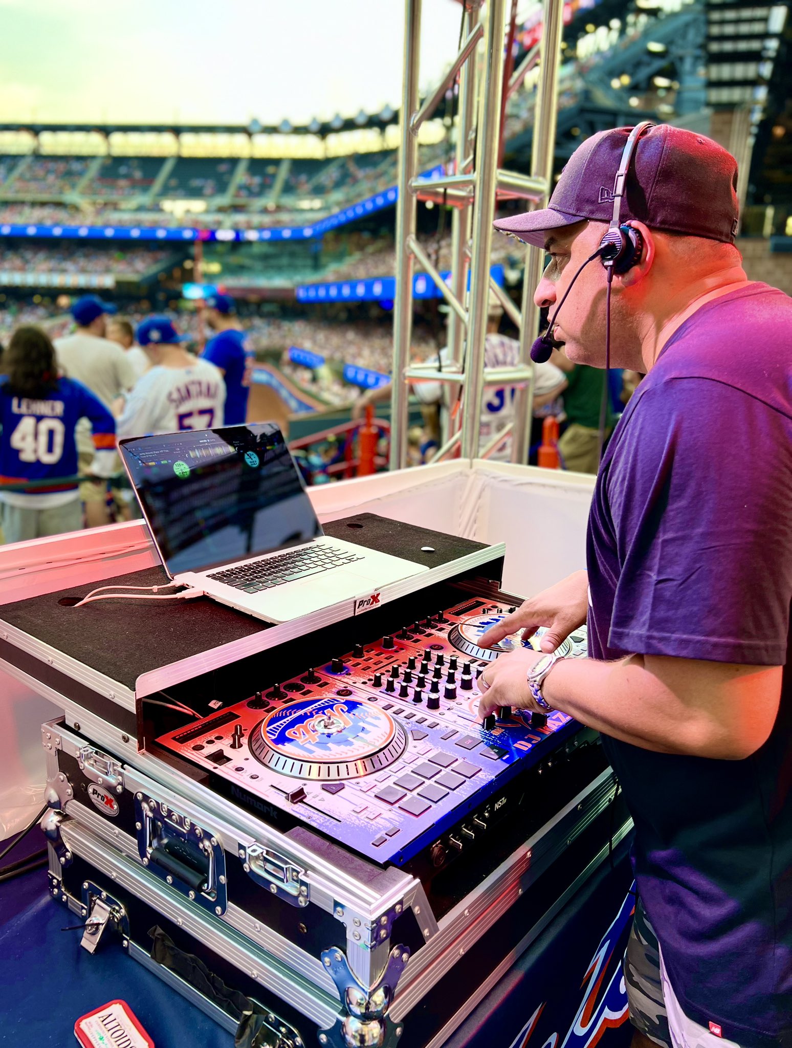 Razer dj hotsell