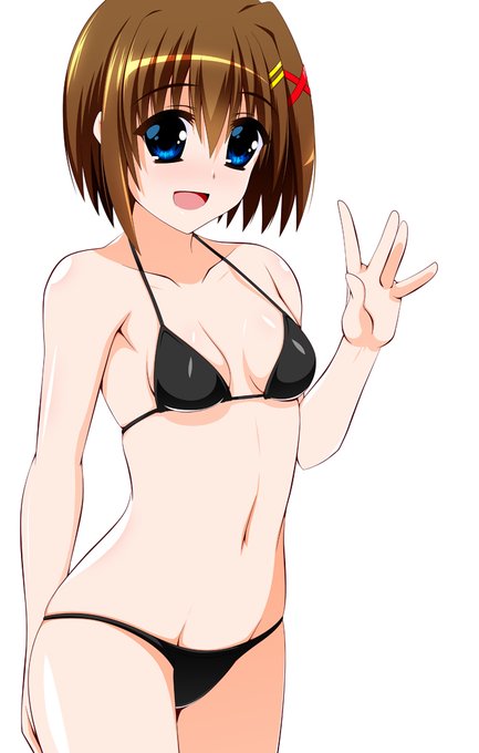 はやてちゃん黒ビキニ #水着 #ビキニ #リリカルなのは #はやて https://t.co/PZSt5Y2o9C 