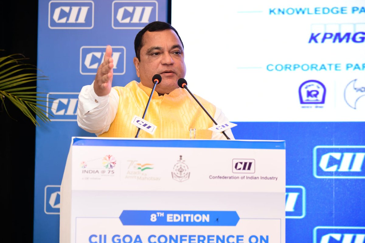 CII4WR's tweet photo. Shri @MauvinGodinho, Hon'ble Minister for Transport, Industries, Panchayati Raj, Trade and Commerce, Protocol & Hospitality Govt of Goa ,addr at 8th Edition of CII Goa Conference on #Logistics at #CidadeDeGoa, #DonaPaula.
@goacm @CIIEvents @sunilchordia63 https://t.co/jN1QmIGJe7