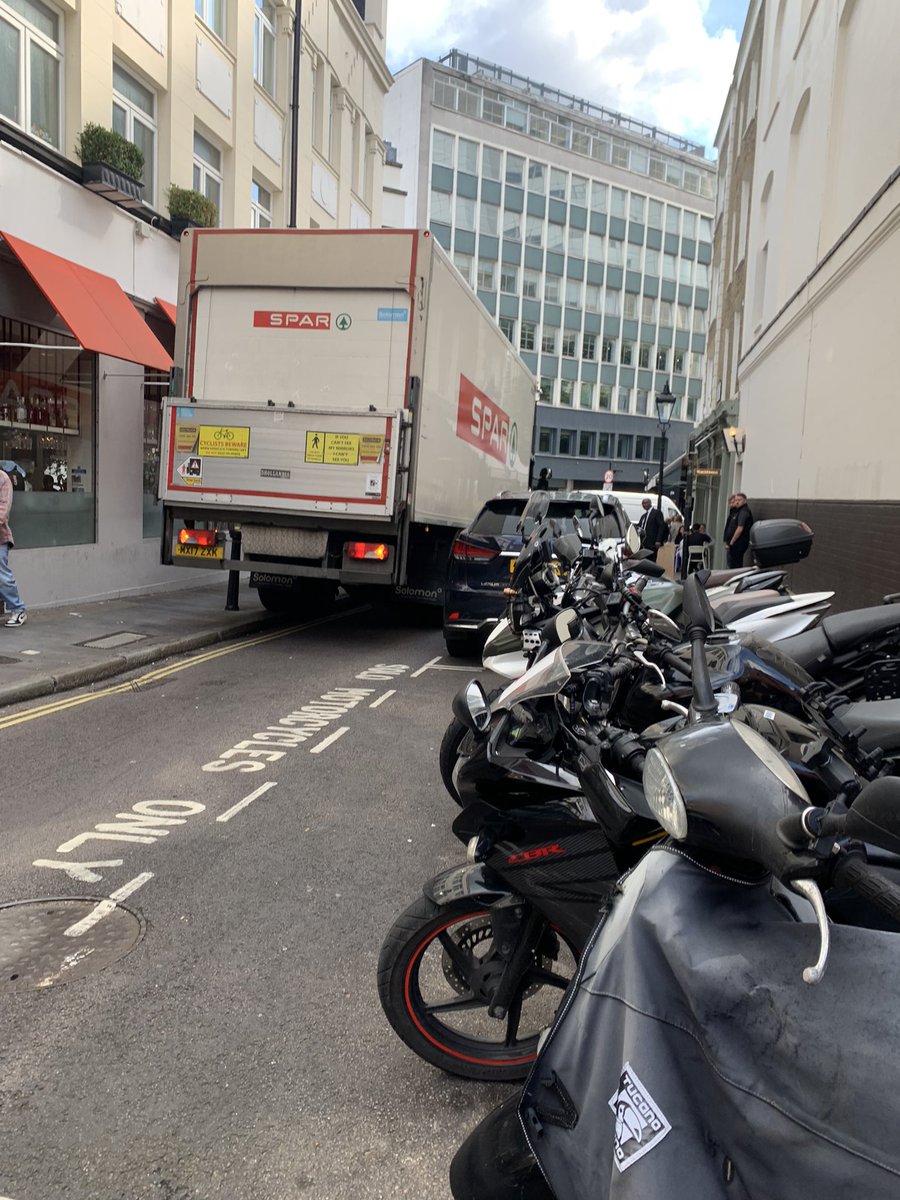 Connor Lewis tweet media