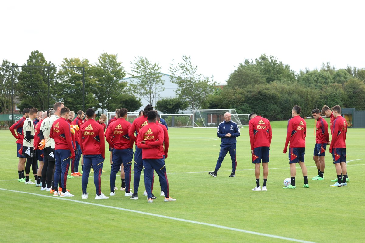 AFCAjax's tweet photo. The work continues... 

#UCL #livaja https://t.co/ZFyZZl8HOh
