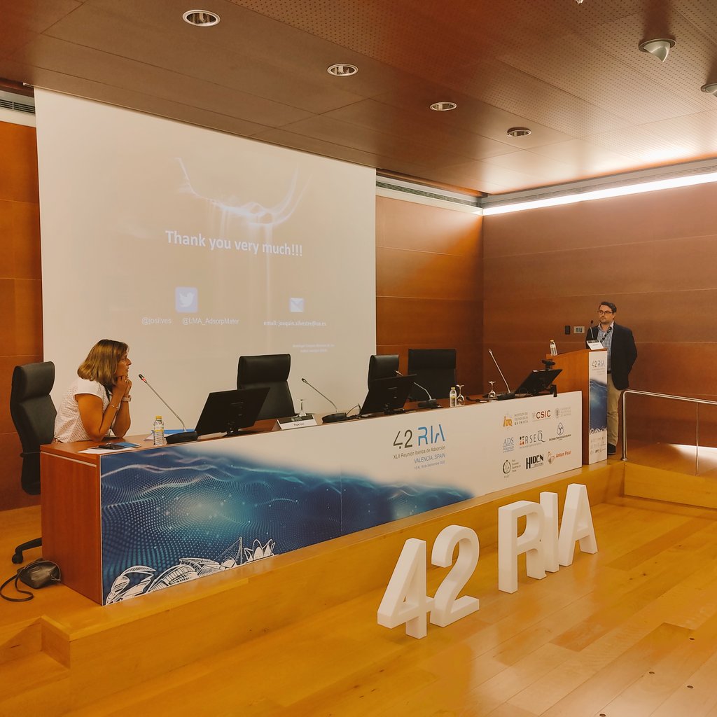 After the coffe-break: super interesting keynote from Joaquín Silvestre <a href="/Josilves/">Joaquin Silvestre</a> <a href="/LMA_UA/">Laboratorio de Materiales Avanzados</a> (Universidad de Alicante <a href="/UA_Universitat/">Universitat Alacant</a>) “Almacenamiento de gases en forma de hidratos confinados: Realidad o ficción.” #42RIA #adsorcion #adsorption <a href="/ITQ_UPVCSIC/">ITQ (UPV-CSIC)</a> <a href="/RSEQUIMICA/">RSEQ</a> <a href="/spquimica/">SPQ</a>