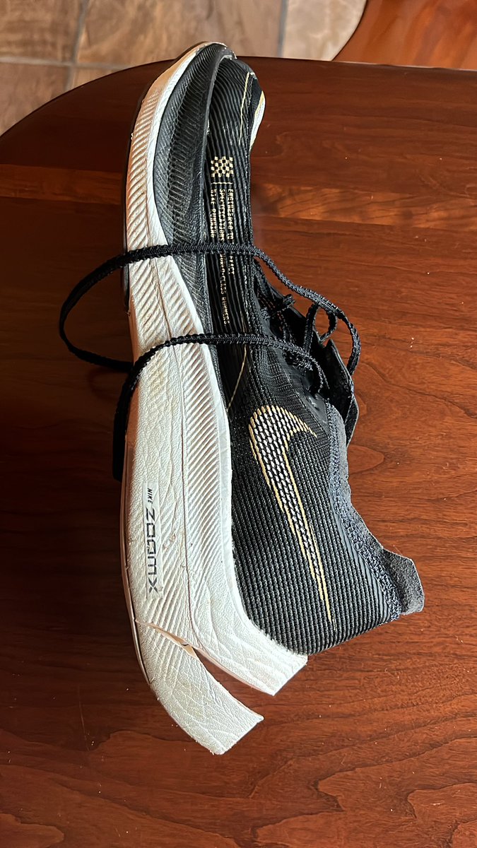 tnussbaum's tweet photo. @NikeService What do I do about this?  Only a few months use and only for track workouts?  Seems like a flaw. How do I get a replacement? https://t.co/1BJyX2brUk