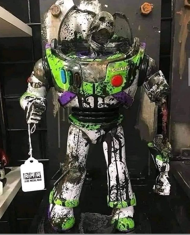 Sanda0909's tweet photo. @rmwworld Freedom!!
#RMWWORLD
#GameFi 
#Memes 
#NFTs 
#mech https://t.co/Zkar18kxYP