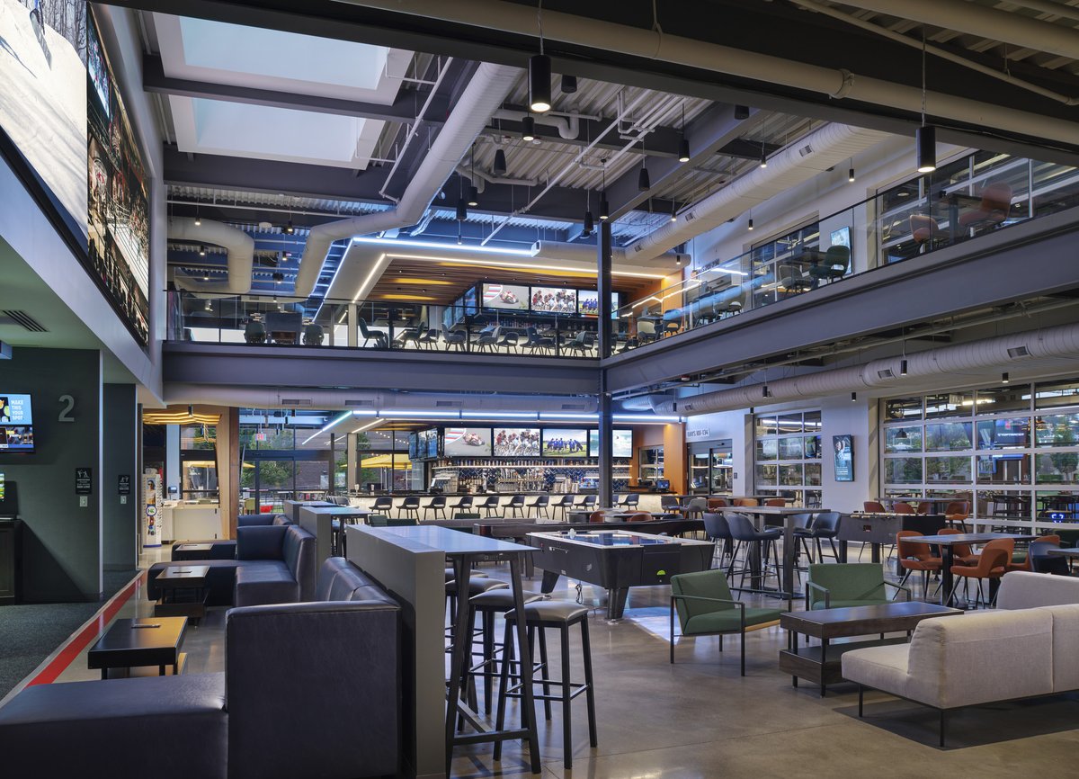 BeckGroup's tweet photo. Topgolf Renton features a video wall, skylit central atrium, climate-controlled hitting bays, sports bar, restaurant, yard games, and more.

Take a look at Beck's design project>>

Project: @Topgolf Renton
The Beck Group: #InteriorDesign, #DesignArchitect, #ArchitectOfRecord https://t.co/lUOxkXM4PU