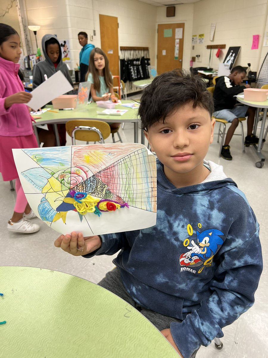 WMESArtists's tweet photo. Element of art roses are complete! Super proud of the these fourth graders and their hard work this first quarter! #ourpackisontrack #wolfmeadowelementary #cabarruscountyschools #art #artclass #elementsofart https://t.co/CZjlLyMqJU