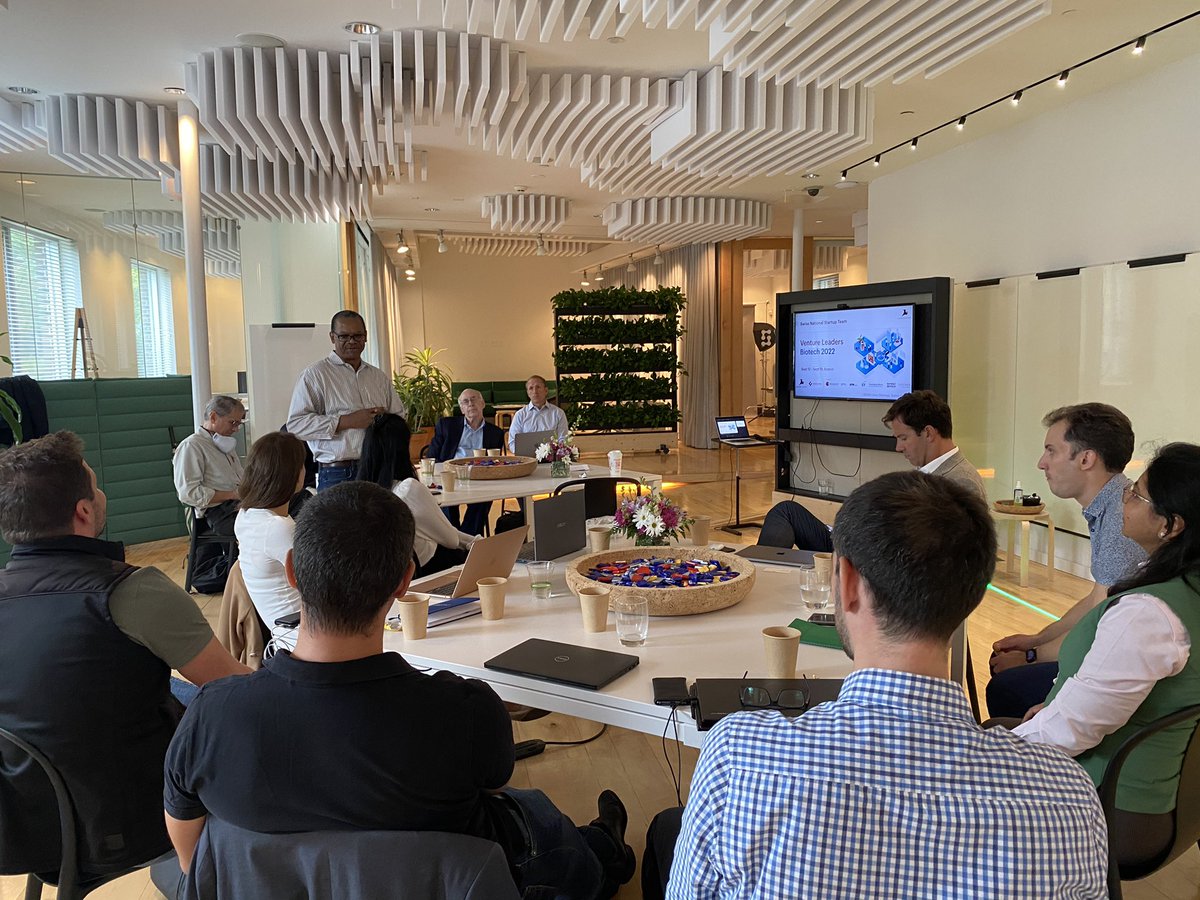 TorelloAdriana's tweet photo. Day 2. The day started for the #VLeadersBiotech with a meeting about Reimbursement, followed by a FDA session with @BioPortUSA and an expert &amp; feedback session with Medscience Ventures, and las but nos least, the day ended with an amazing Biotech Pitch Cruise by @swissnexBoston https://t.co/JbtrkwvDoh