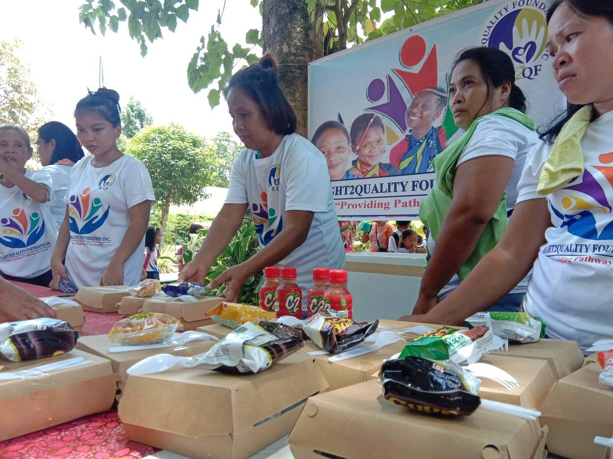 R2QFoundation's tweet photo. Feeding Program of our Foundation. Help us help more people. Be part of making a difference.
Visit our website: https://t.co/d1C3iTPZCT
#nonprofitorganization #Right2QualityFoundation #helpingpeople https://t.co/7u25gVoh82