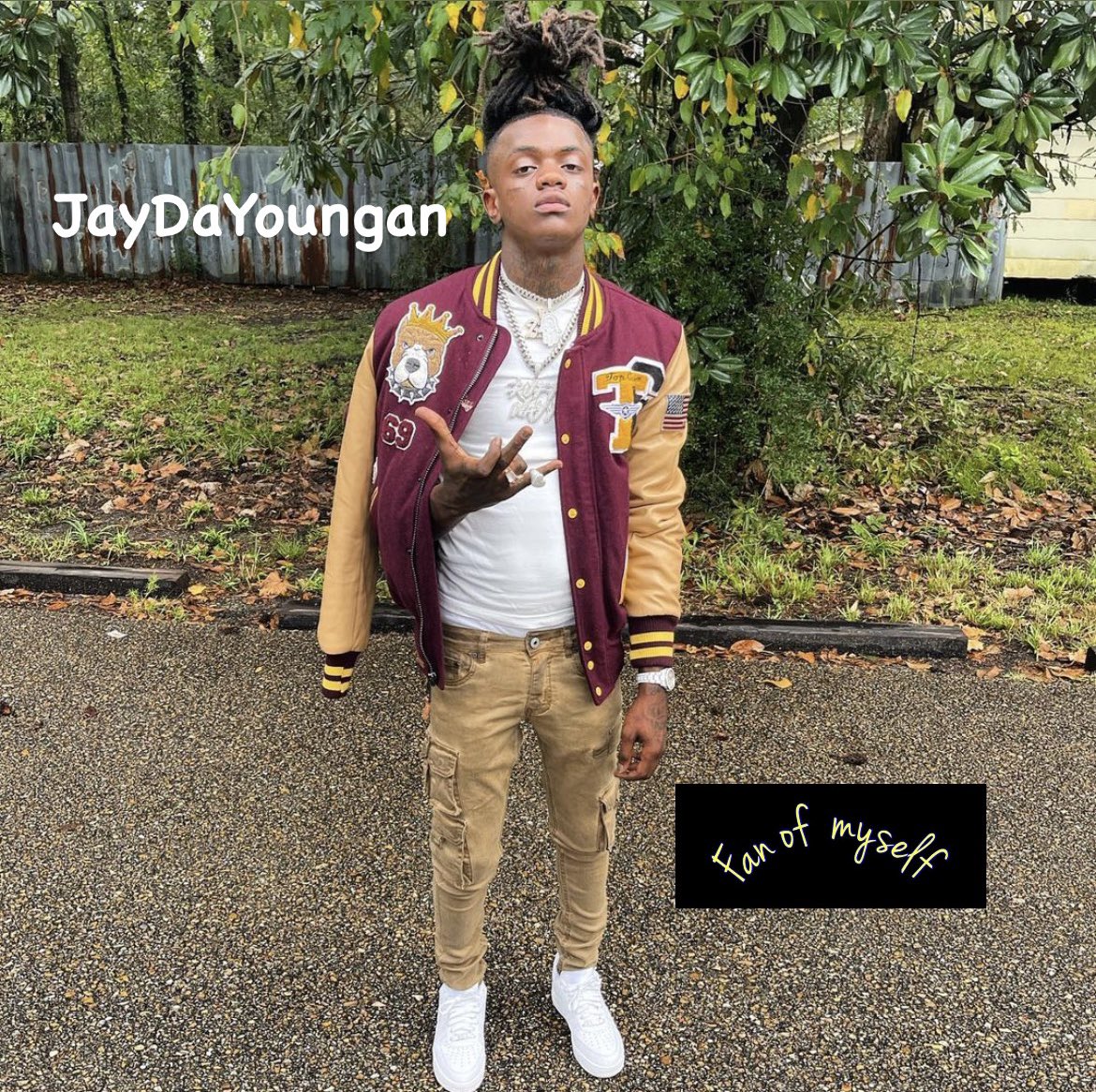 fanofmemyself's tweet photo. Rest In Peace To All The Rappers That Died This Year #RestInPeace #music
#jaydayoungan #trouble #lilkeed #FBGDUCK #wavynavypooh #goonew #sadfrosty #SnootieWild #johnnymaycash #ohtrapstar #pnbrock https://t.co/p61dorfmWn
