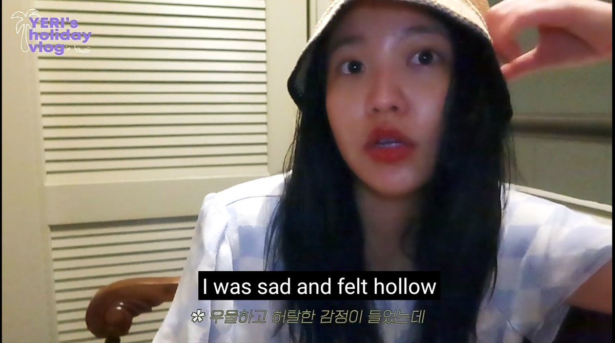 It hurts me the most when she told us this.The reason why she went to Hawaii because she's stress,depressed,sad because the concert or any events got cancel😔 To think when she went to Hawaii,nobody know about this except her family.